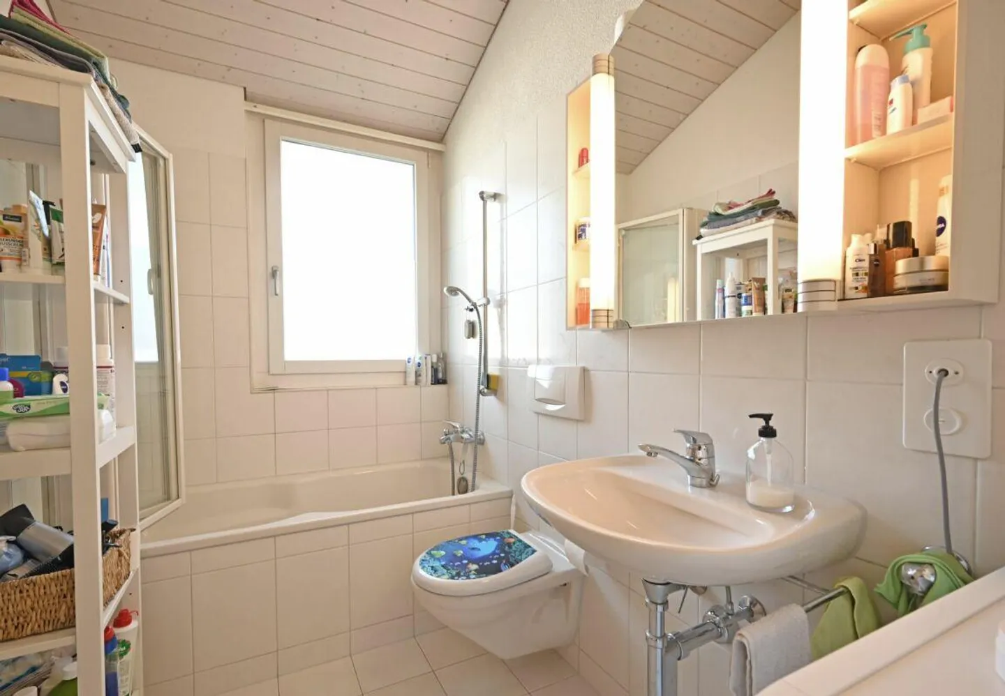 2.5-room penthouse apartment with winter garden and view - Photo 5 of 8