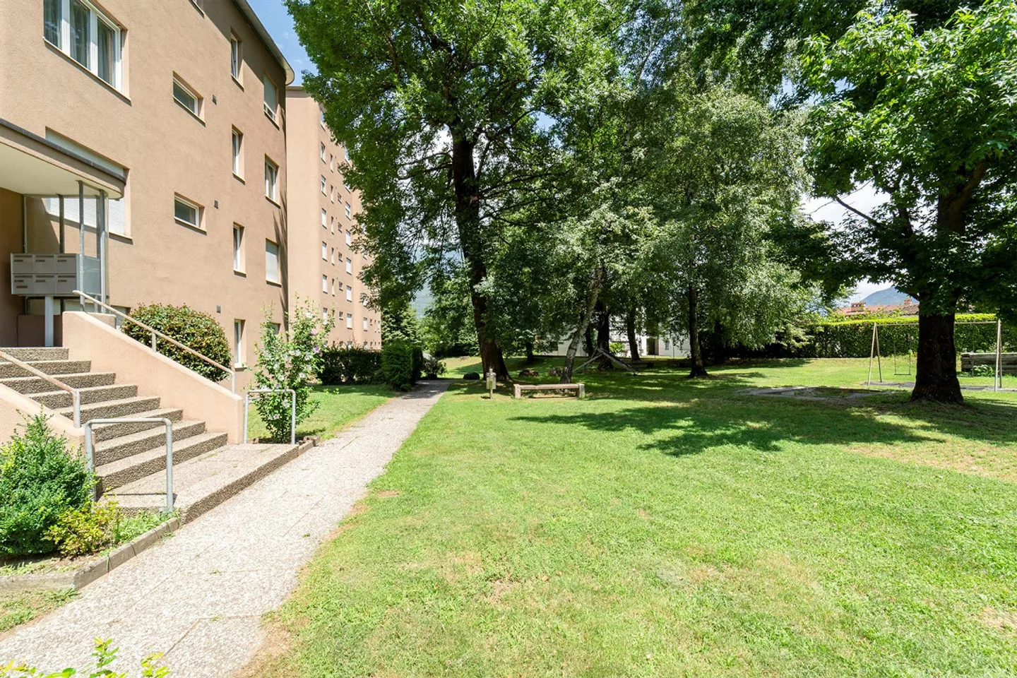 Camere luminose in un'oasi verde e tranquilla - Foto 1 di 9