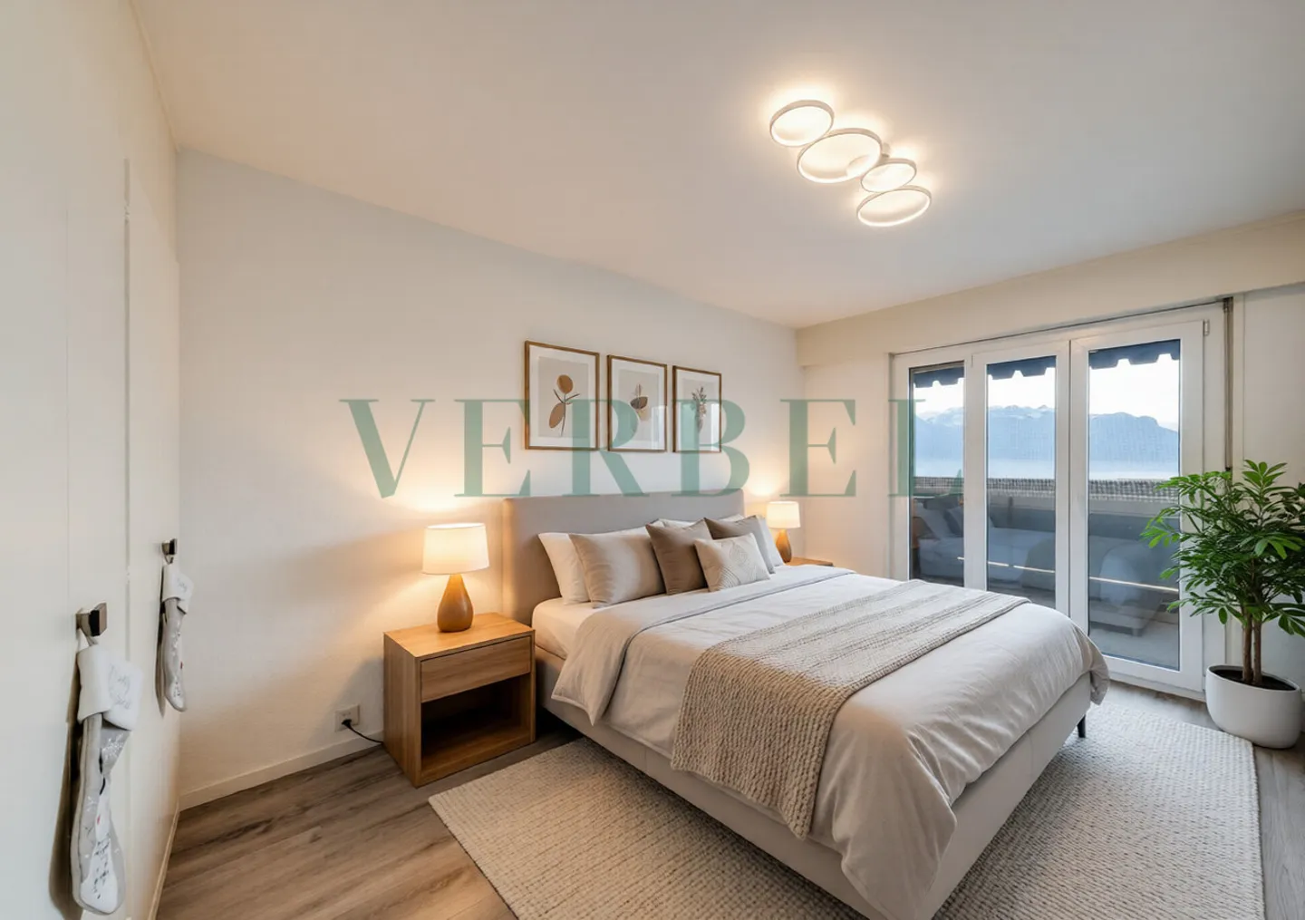 Beautiful renovated 3.5-room apartment with a magnificent view of the lake - Photo 5 of 11