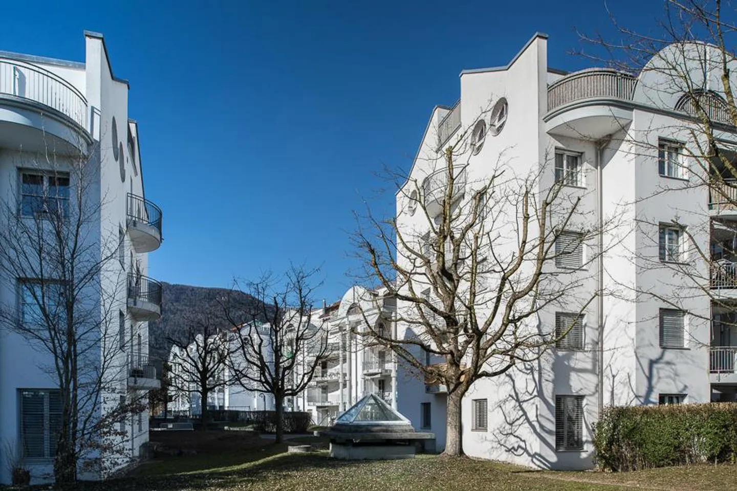 Occasione rara: Appartamento al piano terra con giardino privato a Grenchen! - Foto 1 di 10