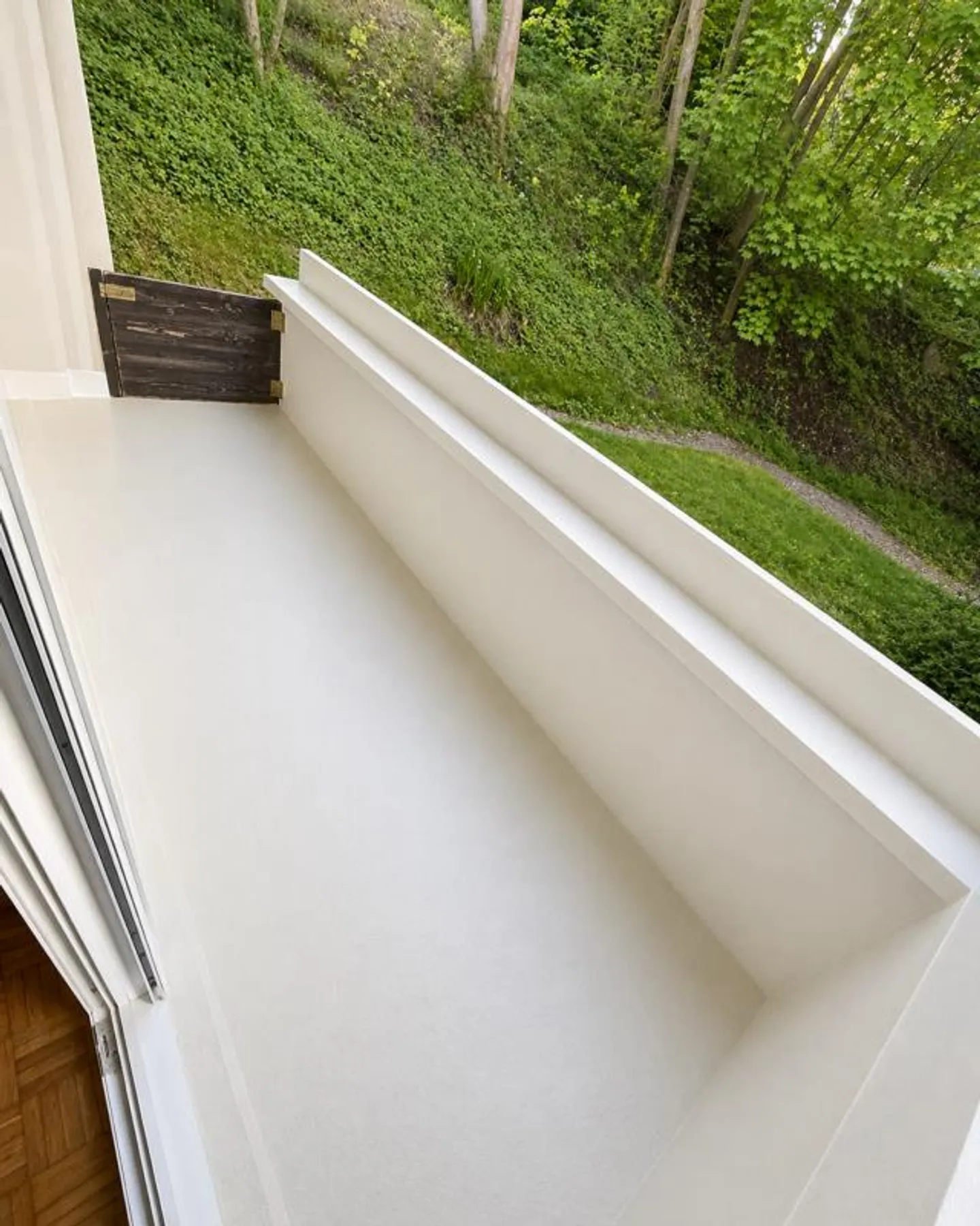 Renovated 4 Room Apartment - Photo 9 of 9