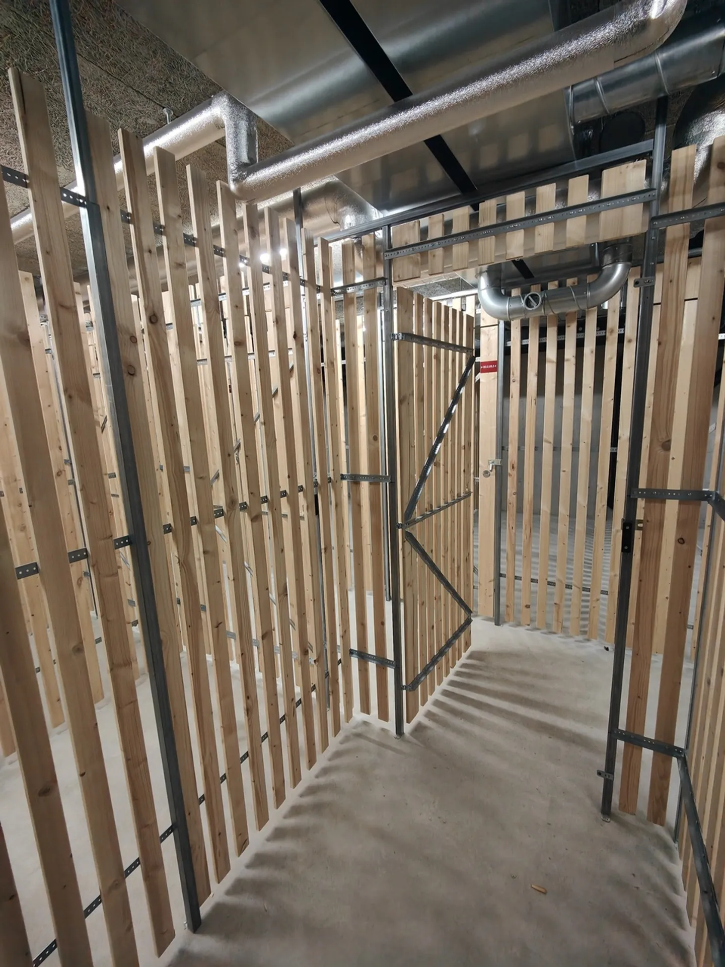 2.7m2 Storage Room Kriens - Nidfeldstrasse 2U - Photo 3 of 9