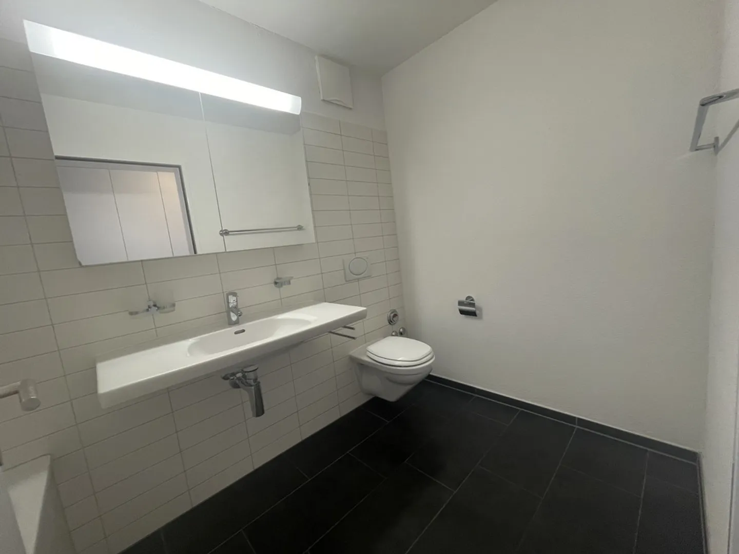 Moderne Wohnung in familienfreundlicher Lage - Foto 2 von 8