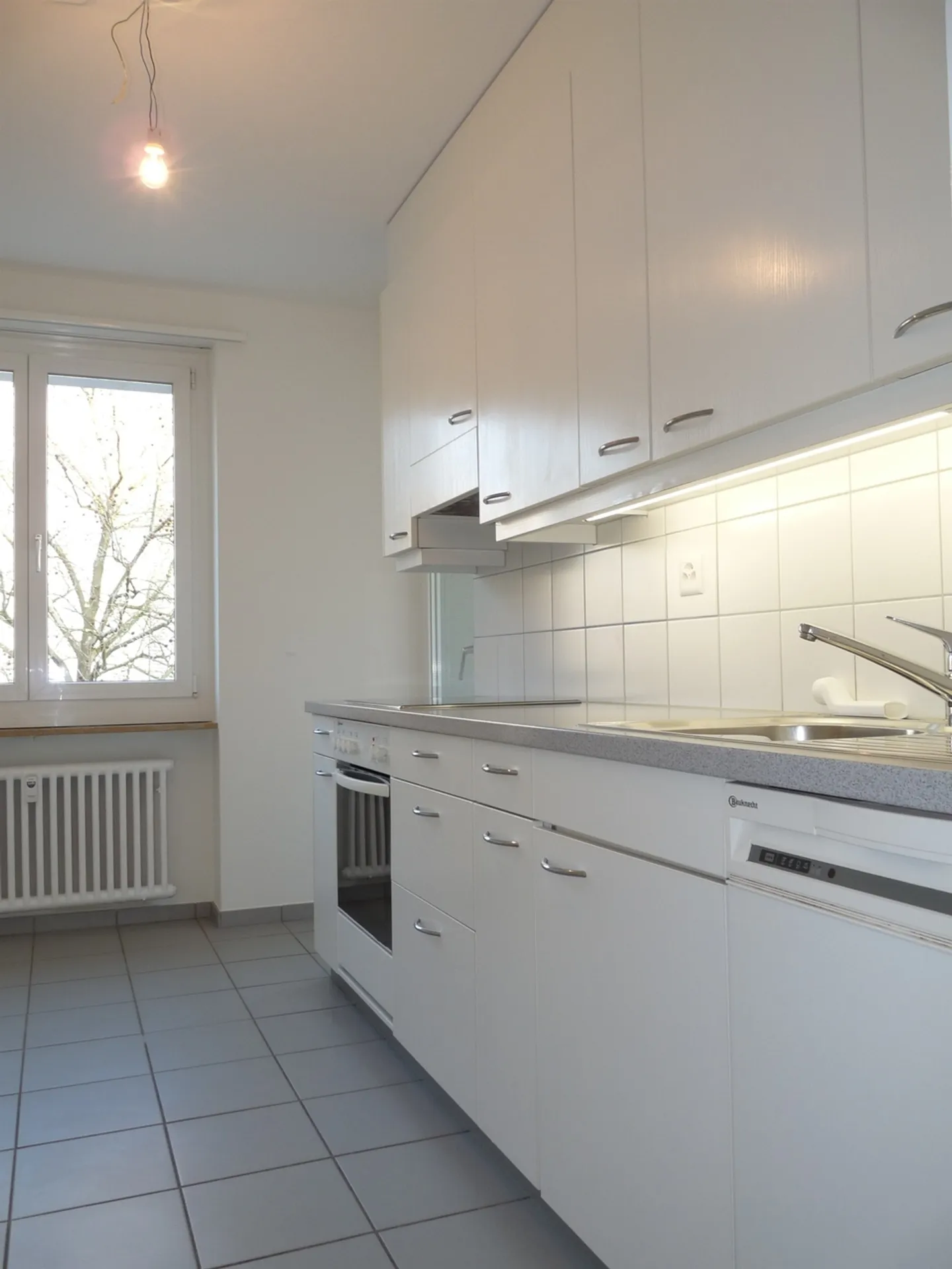 Charmante Wohnung in Basel - Foto 2 von 5