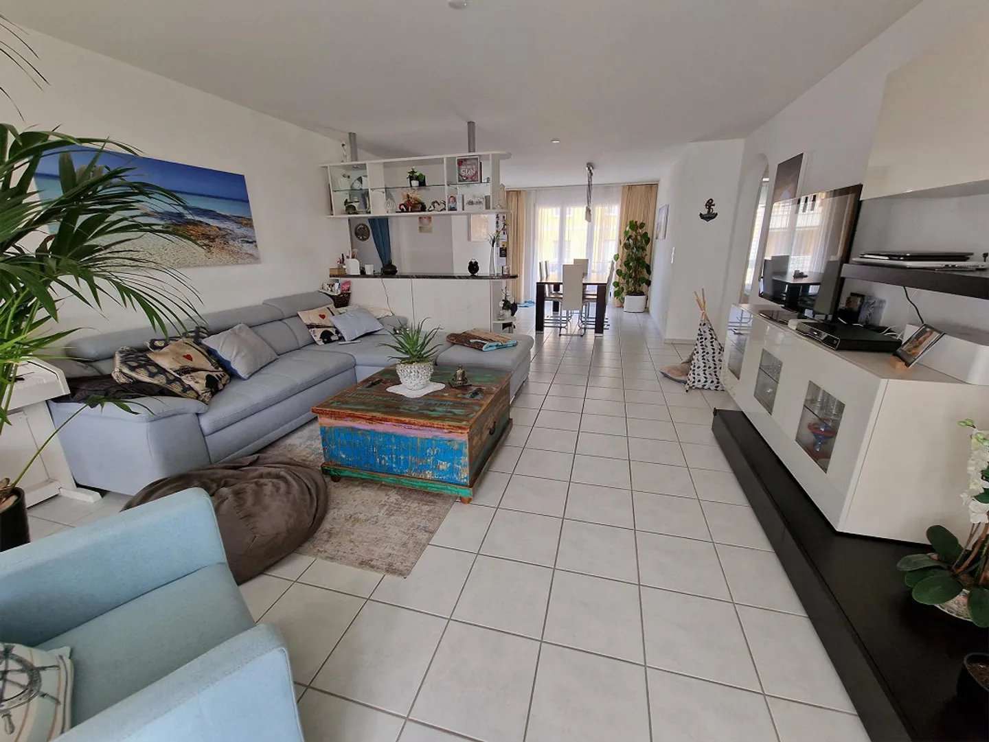 Luminoso appartamento di 4,5 stanze con standard di proprietà e 2 balconi a Goldach - Foto 1 di 10