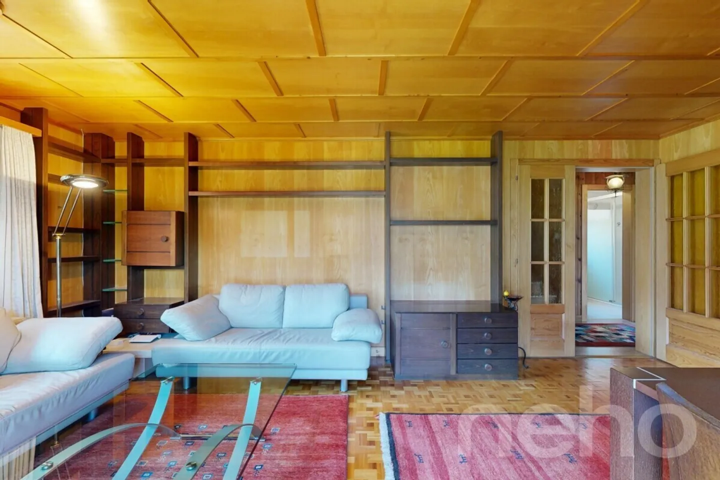Exclusive: Charming 4-bedroom chalet with large garden - Photo 9 of 13
