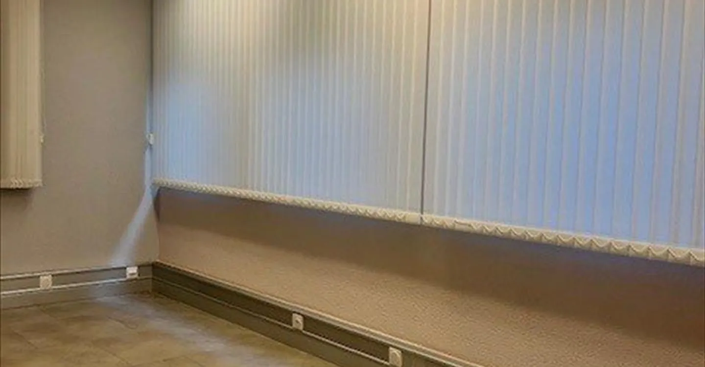 Mixed-use building for rent - Photo 11 of 11