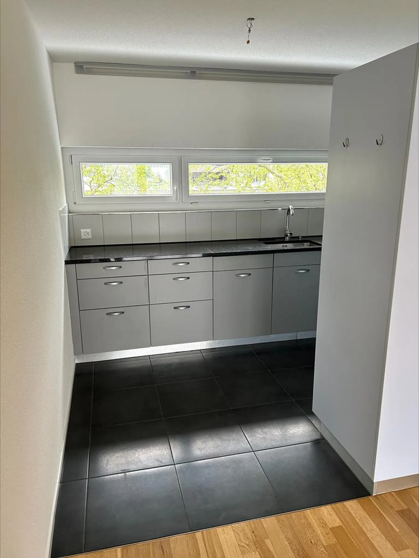 Moderne Wohnung mit Garten - Foto 5 von 10