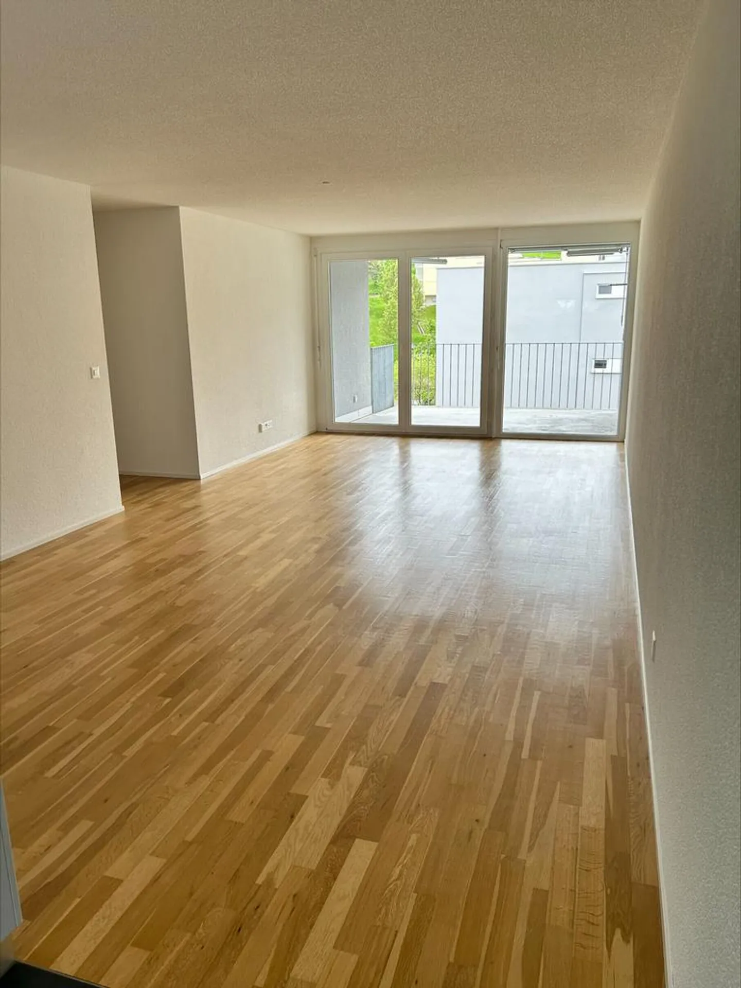 Moderne Wohnung mit Garten - Foto 6 von 10