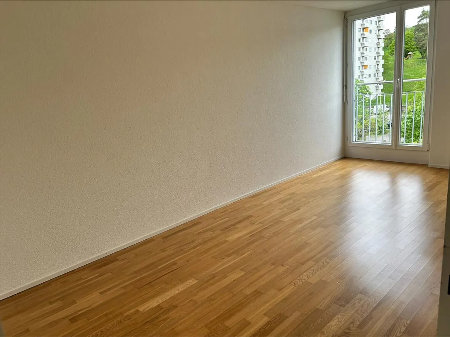 Moderne Wohnung mit Garten - Foto 10 von 10