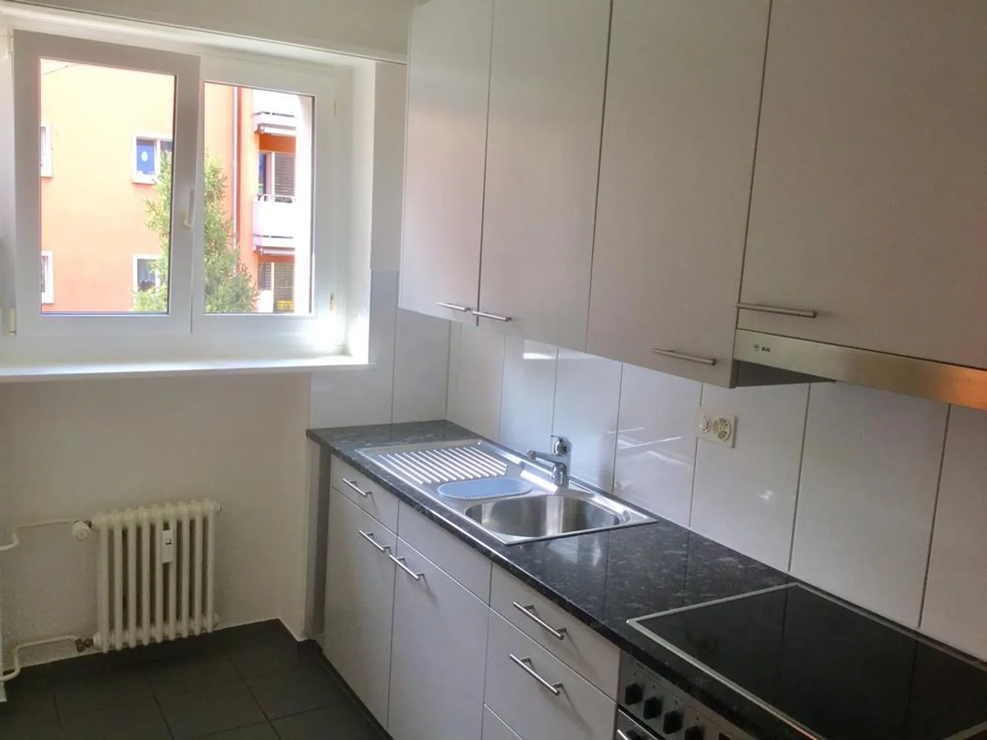 2-room apartment in a great location - Photo 4 of 5