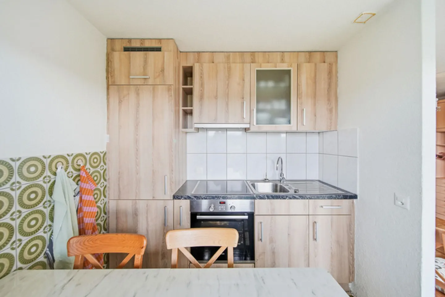 Charming Apartment in Zurich - Photo 3 of 8