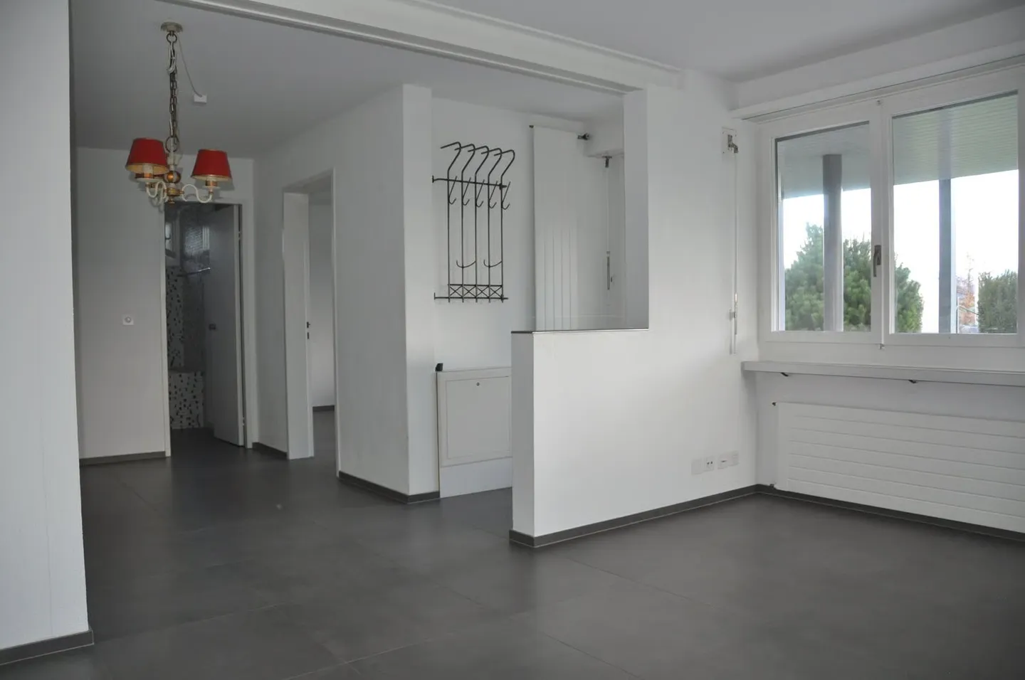 Appartement de jardin 2 pièces avec vue sur les montagnes, calme, central - Photo 6 sur 9