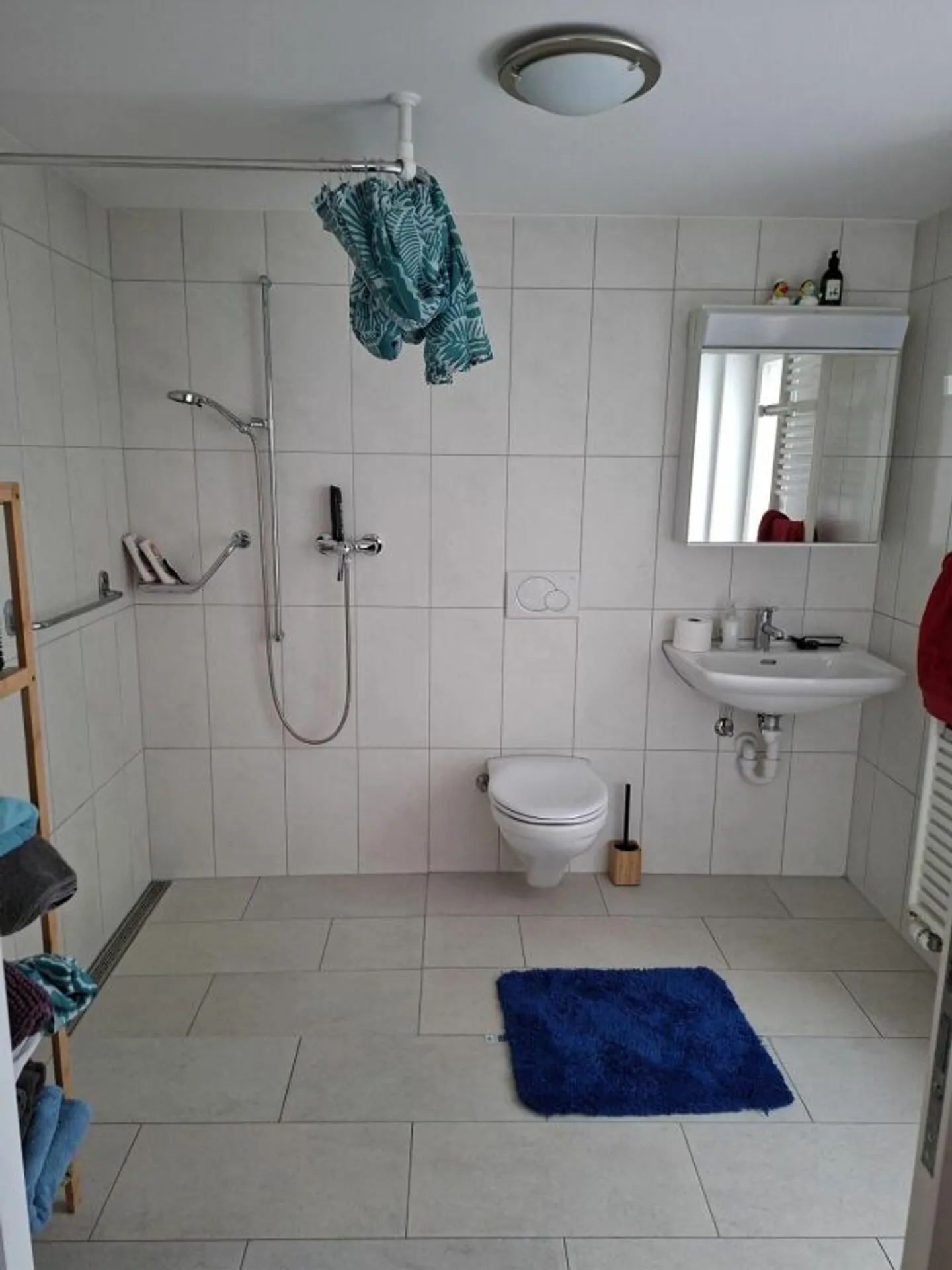 Casa unifamiliare accogliente con grande giardino - Foto 6 di 18