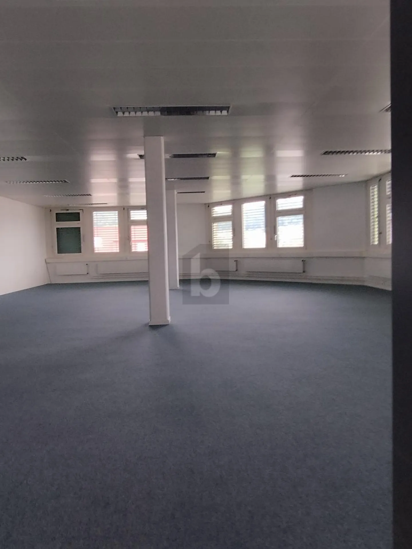 Spazio ufficio in affitto - Foto 3 di 6