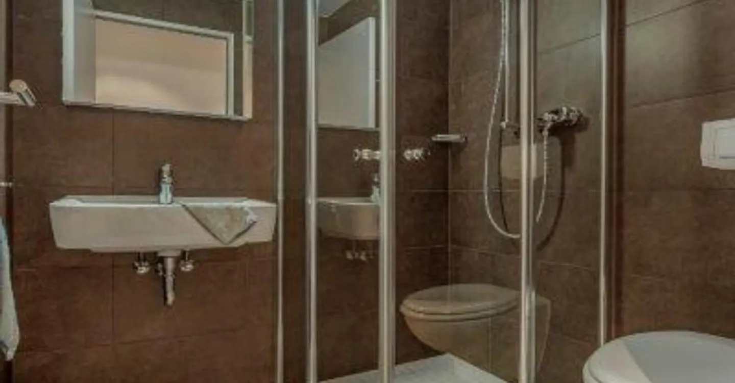 Vivere in una zona montuosa e sciistica da sogno - Foto 4 di 6