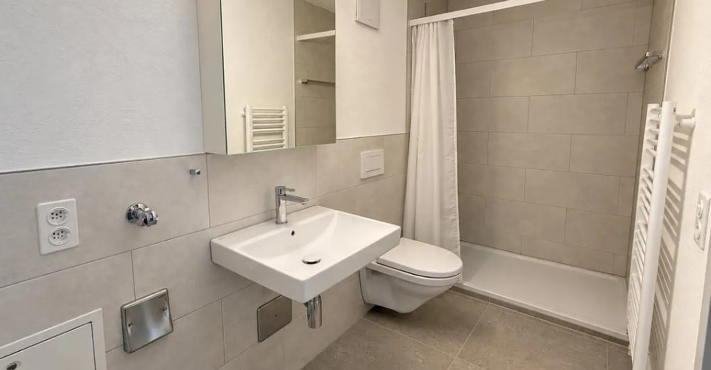 Appartement 3.5 pièces fraîchement rénové à Ostermundigen - Photo 7 sur 7