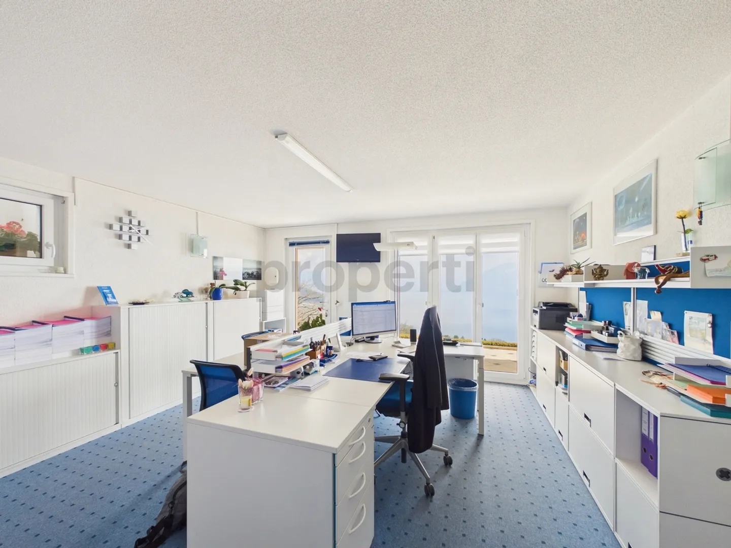 Panoramic View and Independent Apartment 2.5 Rooms - Photo 9 of 13