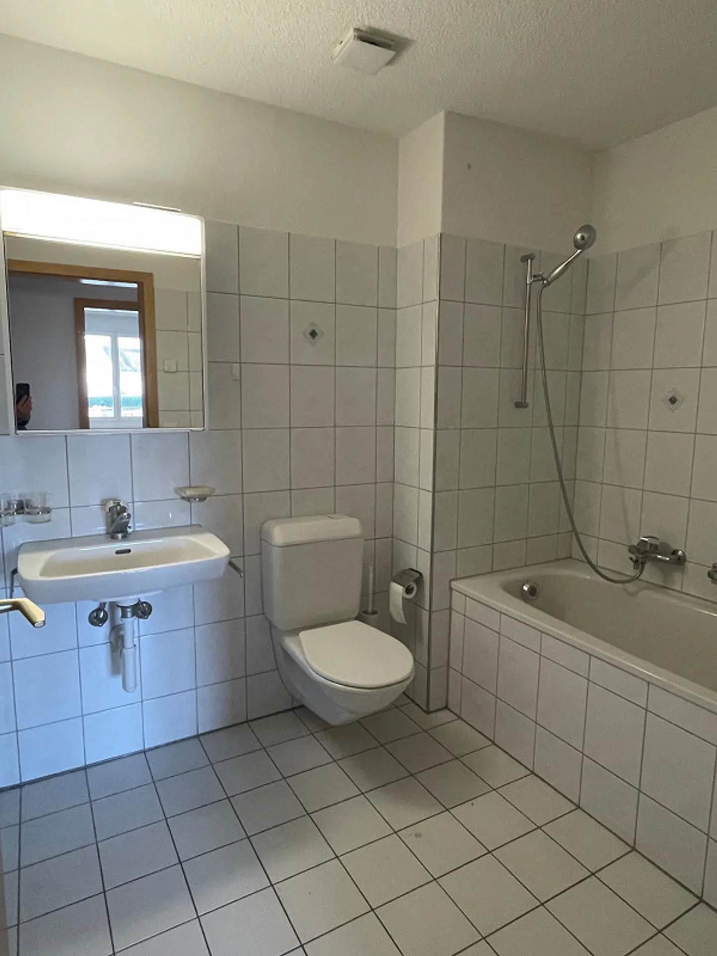 Office or apartment in Horn in the industrial park - Photo 4 of 6