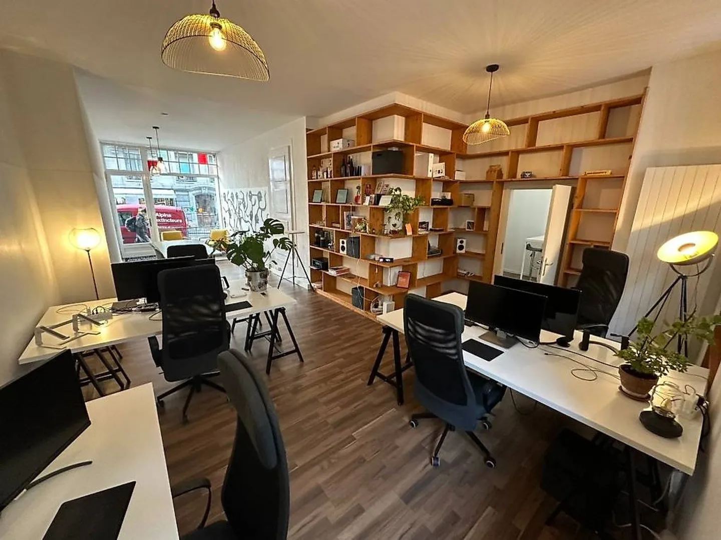 Commercial 2 rooms - Photo 3 of 3