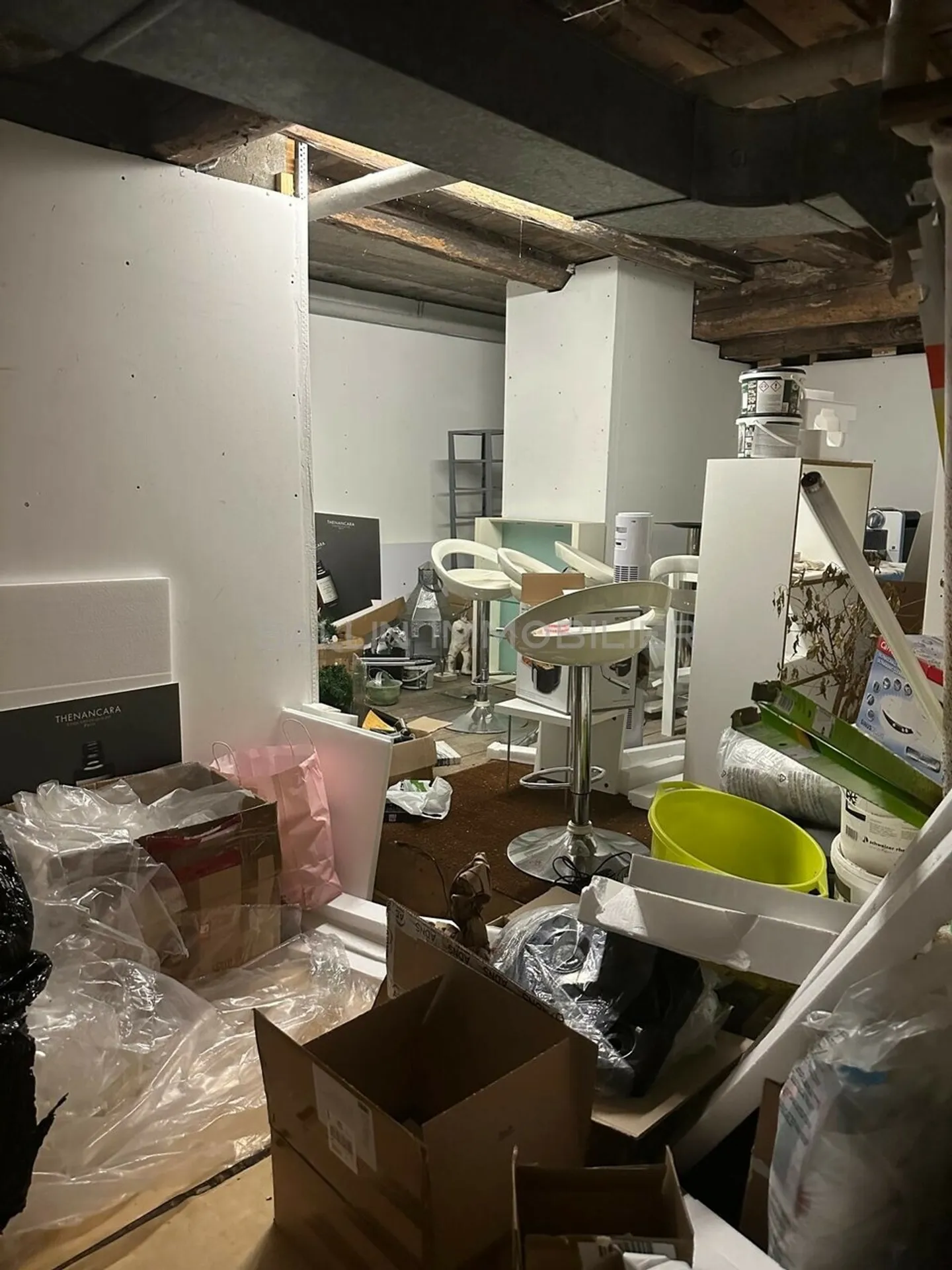 Spazio commerciale in una strada pedonale - Foto 7 di 7