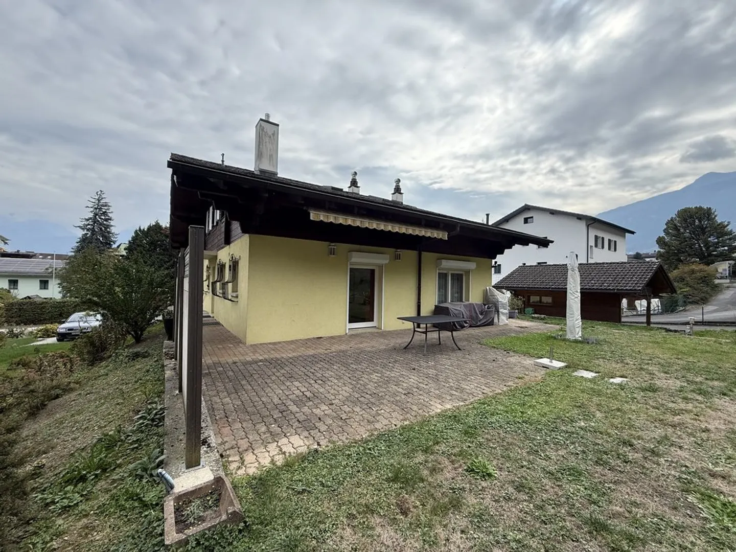 Appartement Charmant avec Jardin - Photo 3 sur 12
