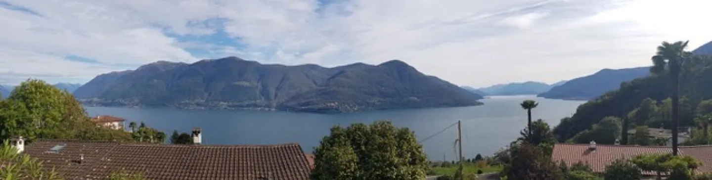 Rustico/stalla con giardino e due locali extra con bella vista lago | Rustico/Stall mit Garten und 2 zusätzliche Räume mit schönem Seeblick - Foto 3 di 4