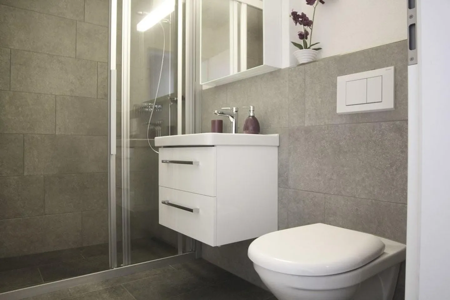 Moderne 4.5 Zimmerwohnung - Foto 6 von 12