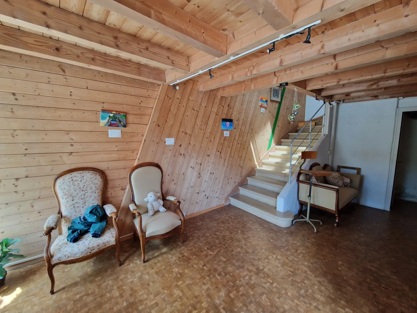 Charming business in a village house - Photo 2 of 7