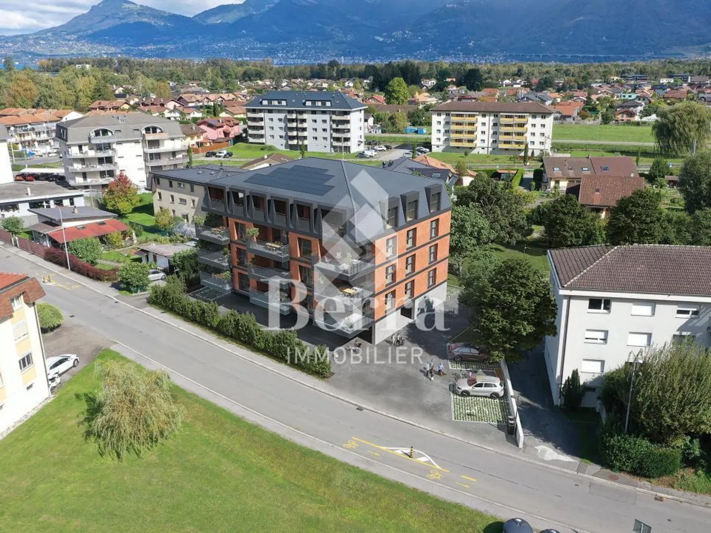 West Orientation - Close to the Lake and Amenities - Photo 2 of 7