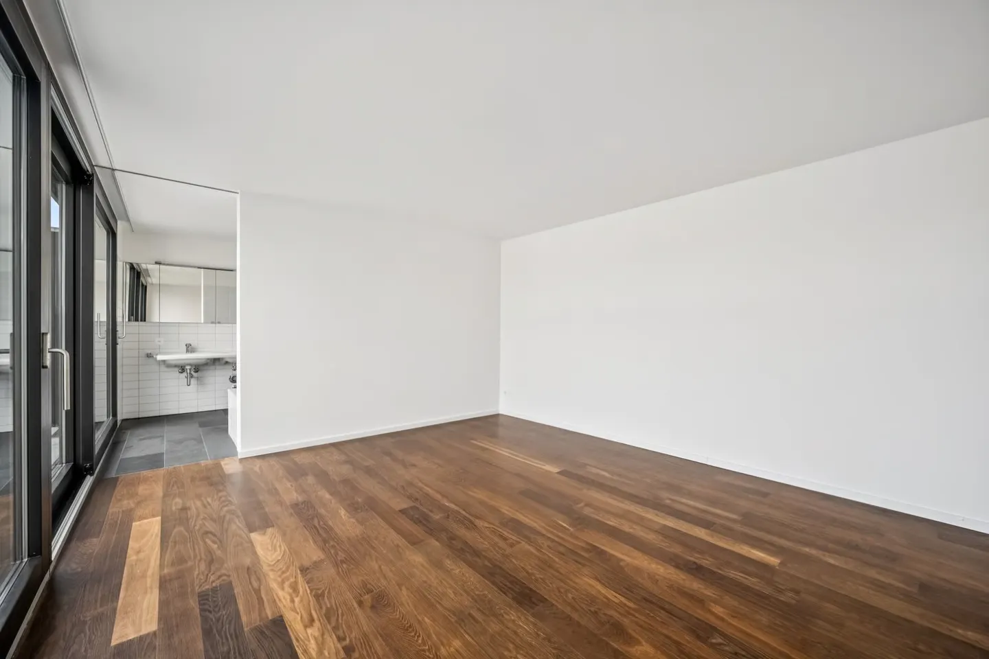 Attikawohnung mit 3 Terrassen & Seesicht Thalwil - Foto 4 von 10