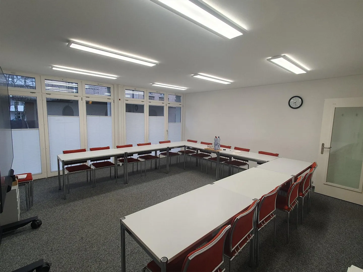 Spazi per uffici moderni, adatti anche come laboratorio o per terapia - Foto 6 di 17