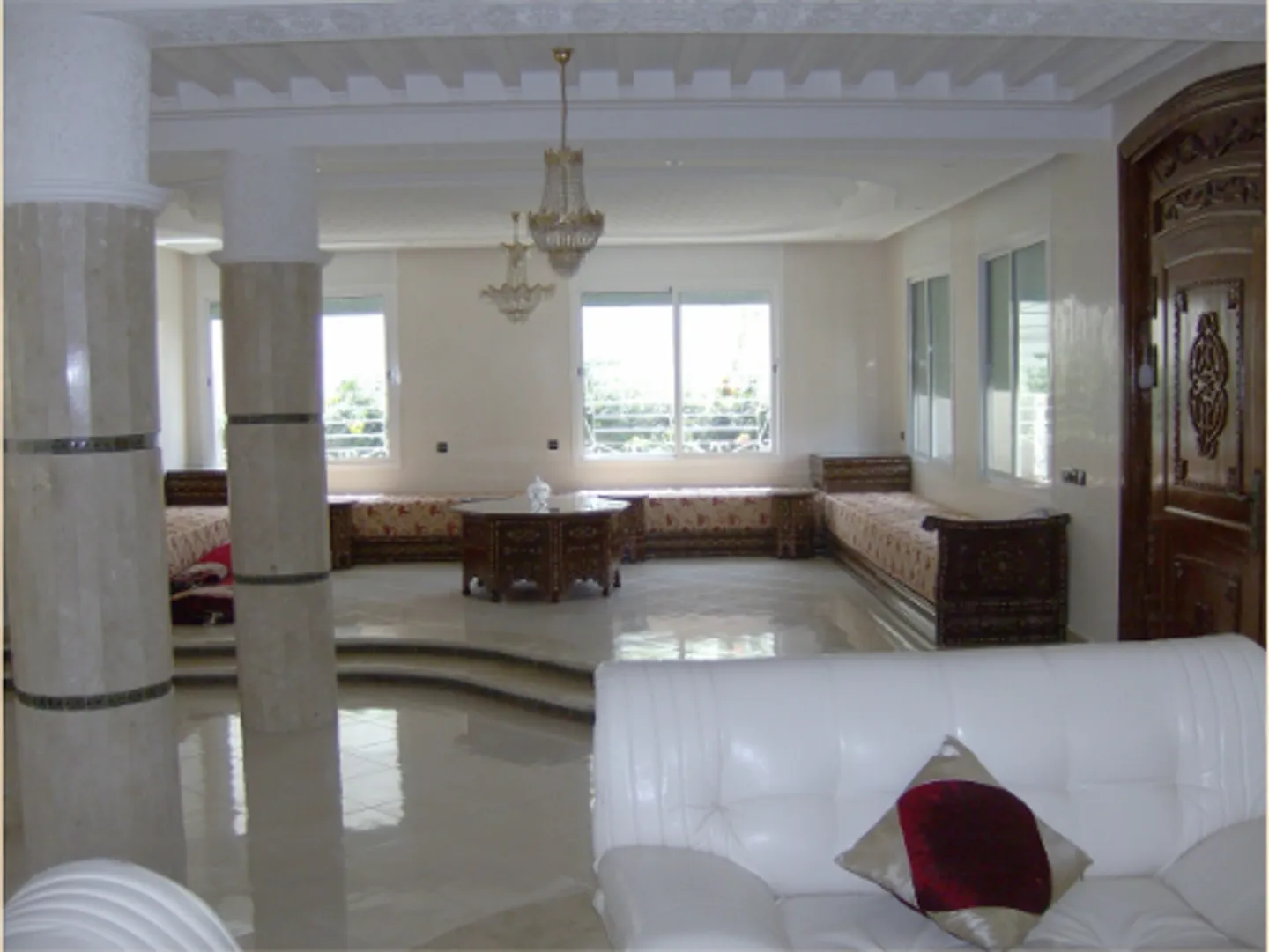 Extraordinary 7-Room Villa in Kenitra - Photo 10 of 23