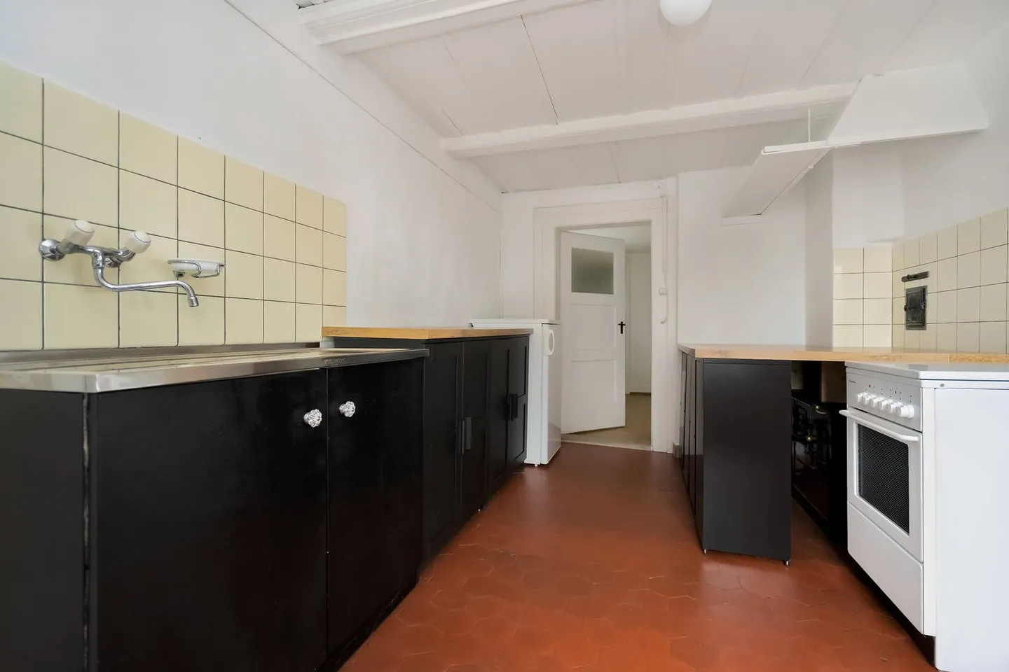 Casa bifamiliare con potenziale di espansione ad Attiswil BE - Foto 13 di 24