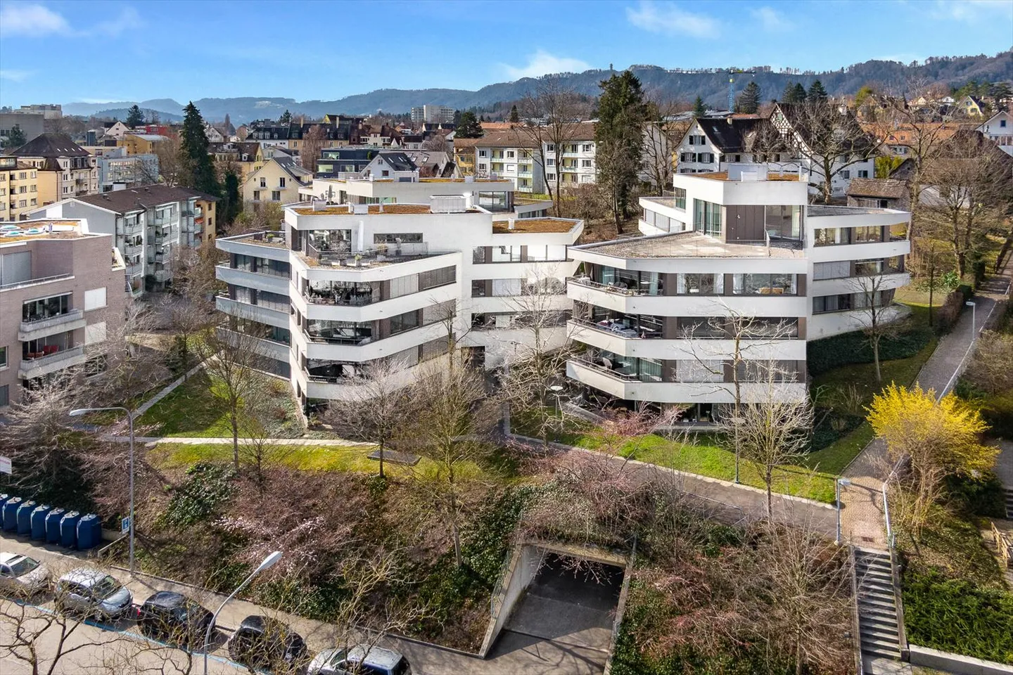 «Keine Parkmöglichkeit Wir haben die Lösung!» - Foto 1 von 2