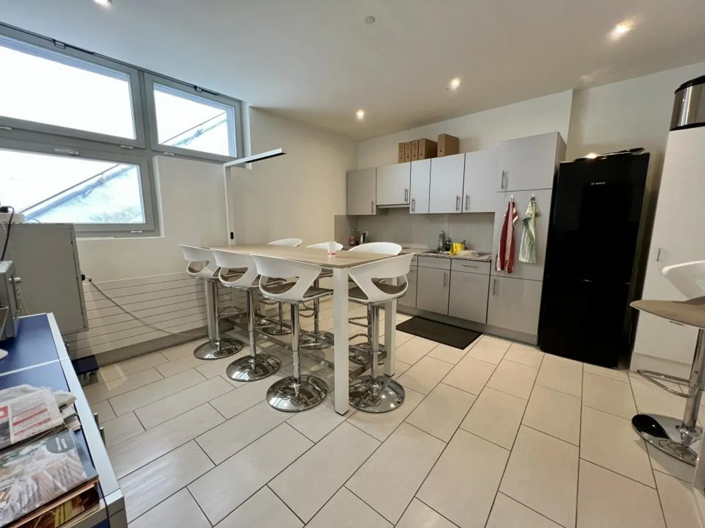 Gewerbefläche im Erdgeschoss - Foto 6 von 10