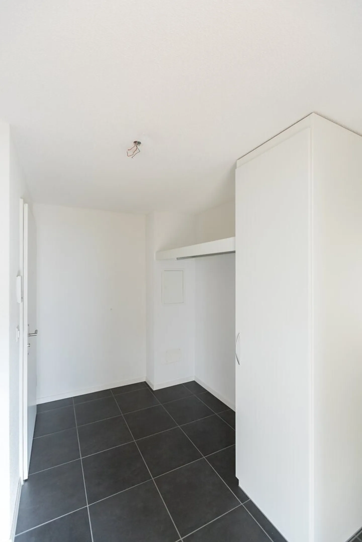 Modernes 3.5-Zimmer Appartement - Foto 8 von 10