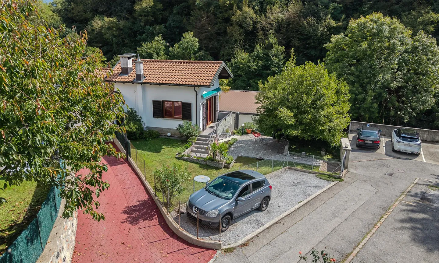 Romantisches Haus 4.5 Zimmer mit Garten in Arzo - Foto 9 von 9