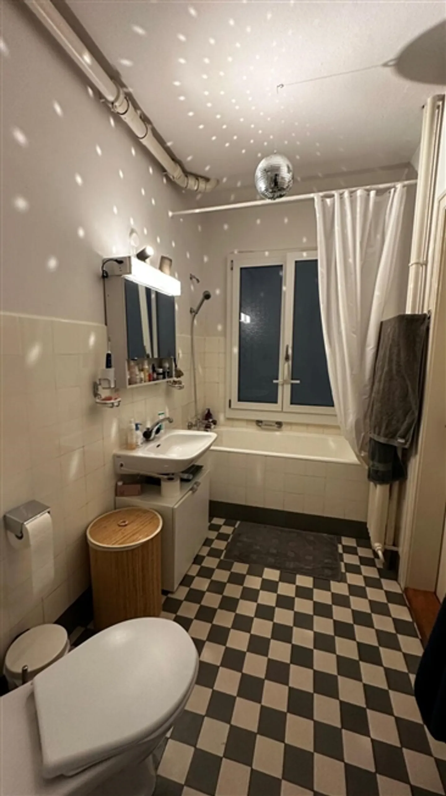 Apartment for rent - Photo 6 of 7