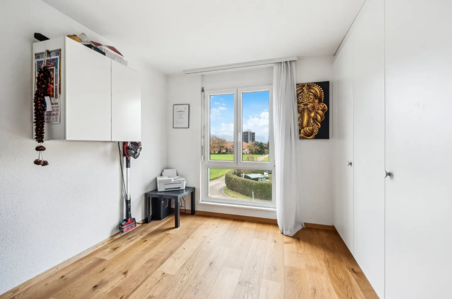 Condominium spacieux de 4,5 pièces avec 120 m², balcon et 2 places de parking - Photo 9 sur 12