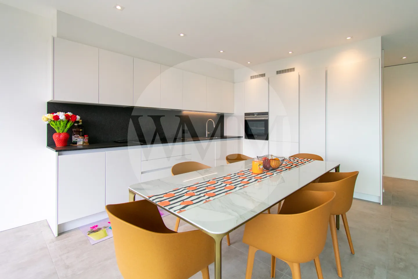 Appartement avec meubles, terrasse et belle vue - Photo 10 sur 18