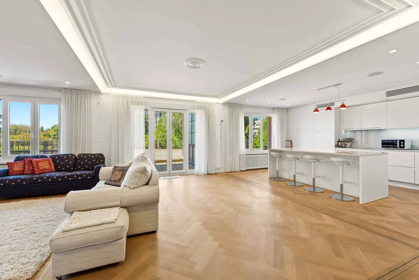 Prächtige 4.5-Zimmer-Wohnung mit großer Terrasse von 140 m² - Foto 9 von 10