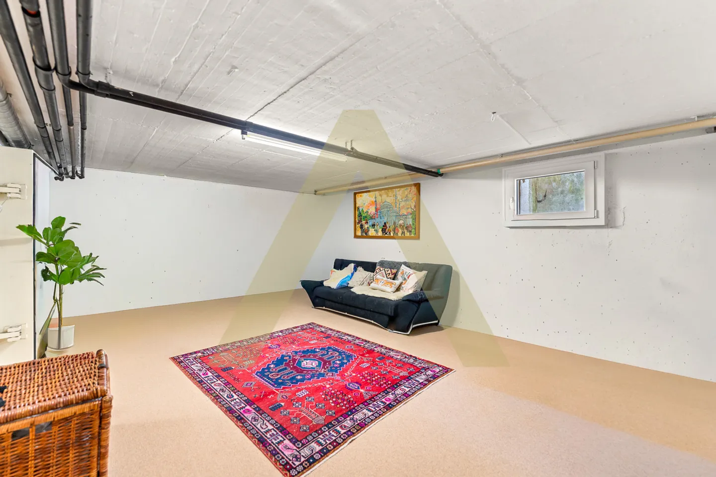 Una piacevole casa circondata dal verde - Foto 8 di 8