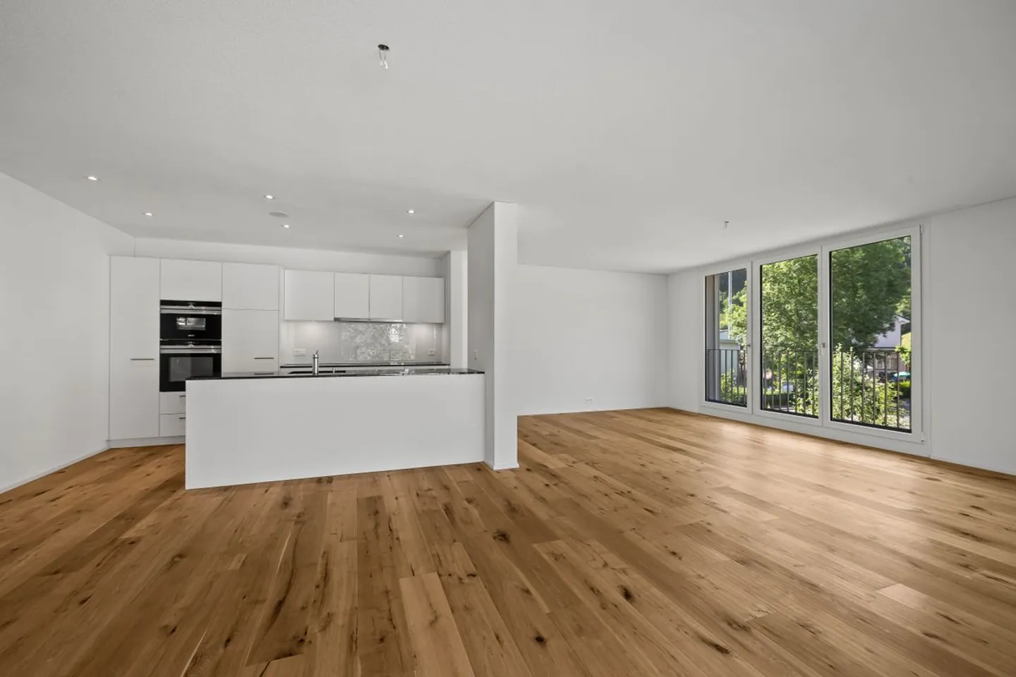 Moderne 4.5-Zimmer-Wohnung - Foto 3 von 13