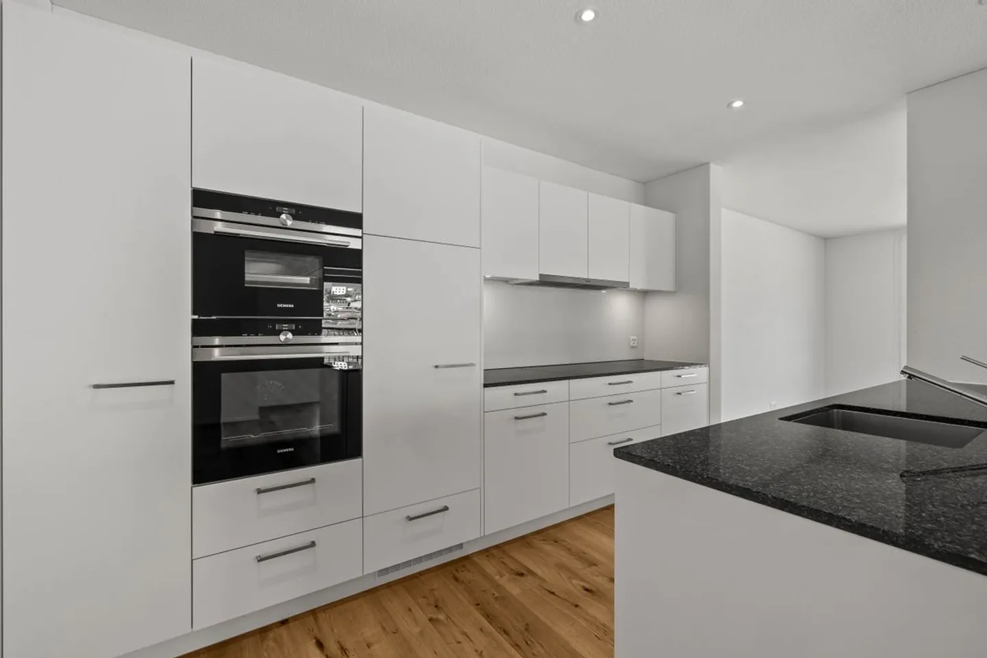 Moderne 4.5-Zimmer-Wohnung - Foto 4 von 13