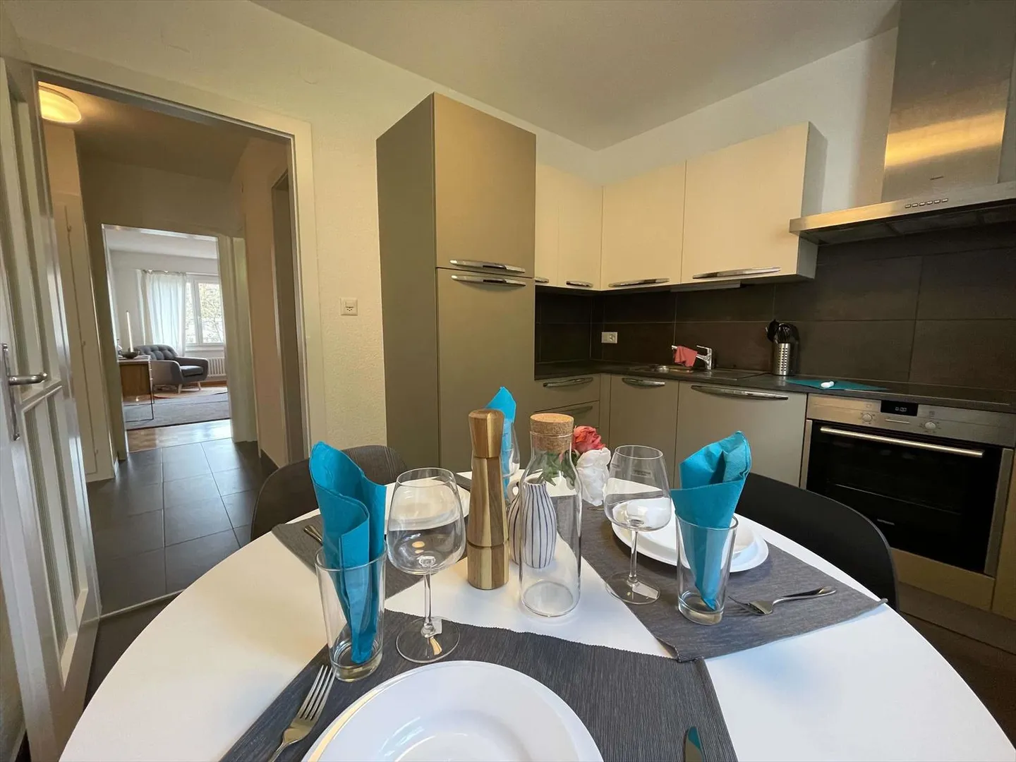 Room 1 - Photo 13 of 25