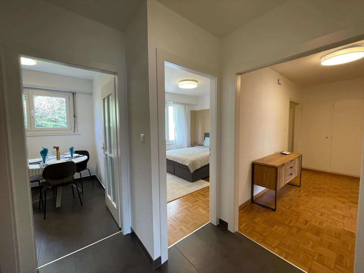 Room 1 - Photo 23 of 25