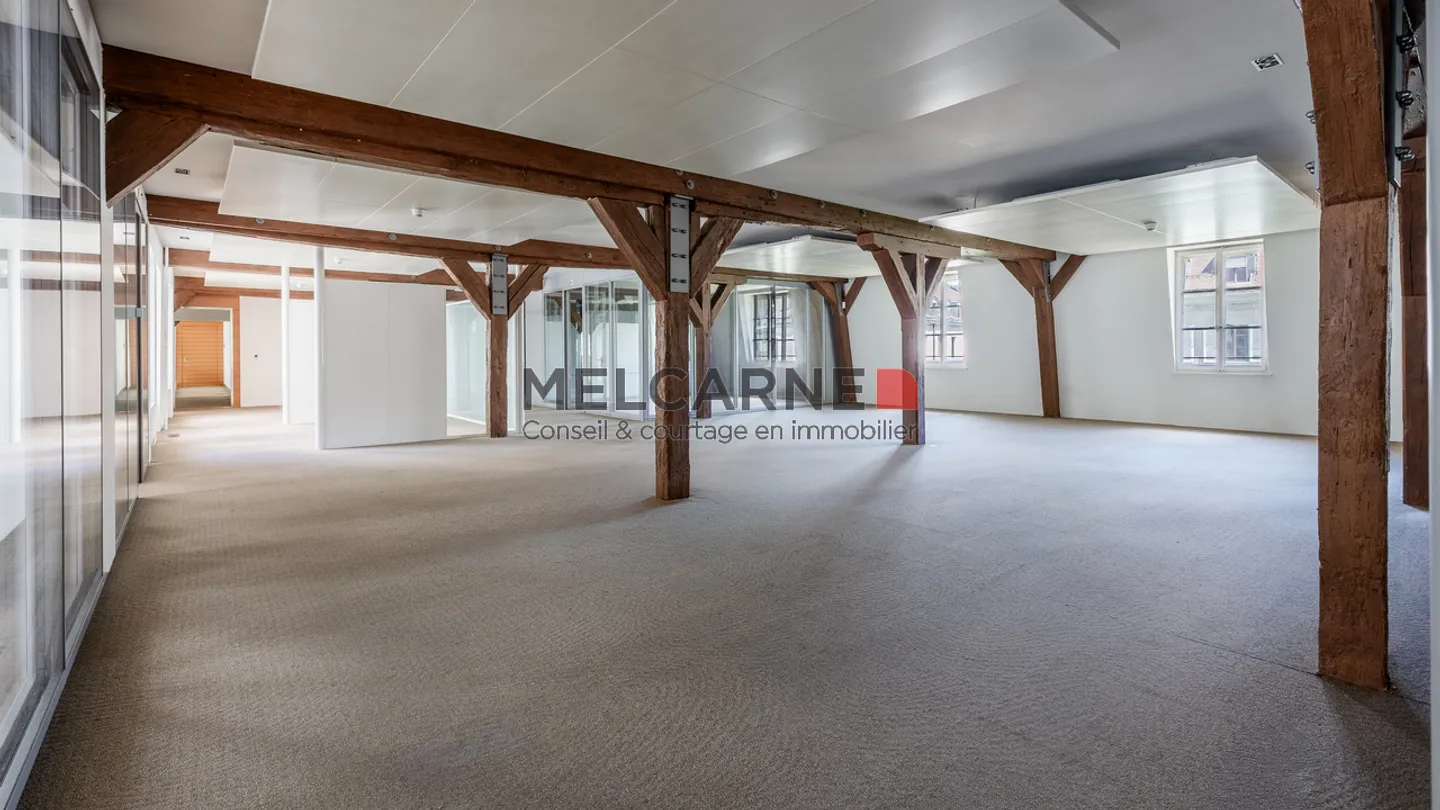 Offices of approximately 485 m² for rent – Place du Molard, Geneva - Photo 4 of 9