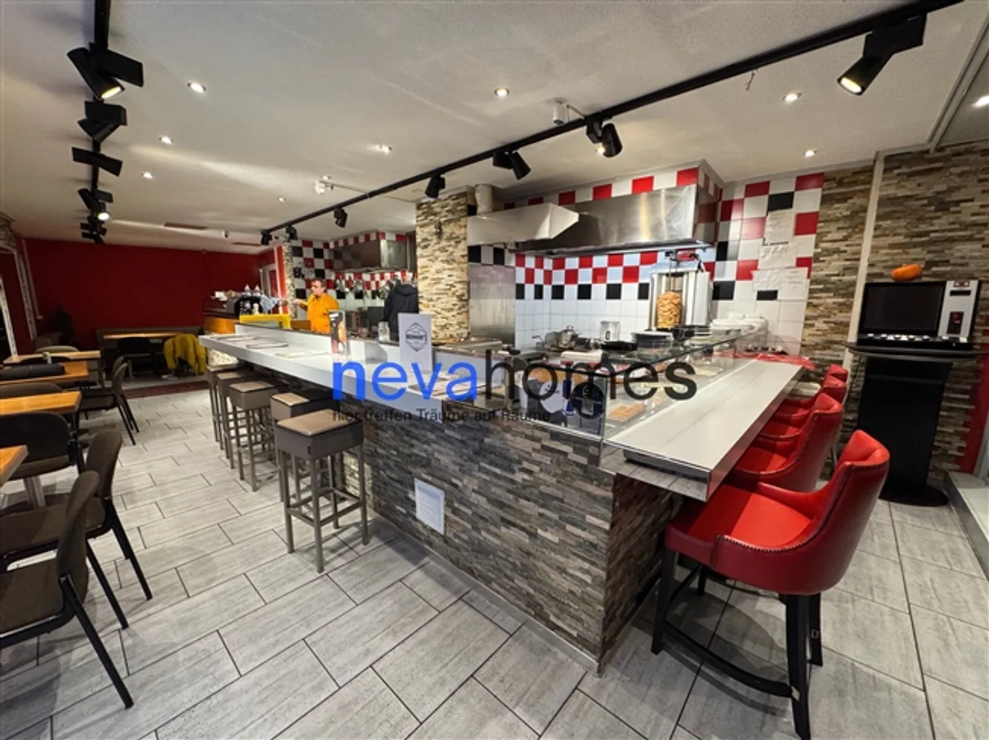 «Top-Standort Länggasse - Restaurant mit Take-away und Wachstumsspielraum» - Foto 3 von 6