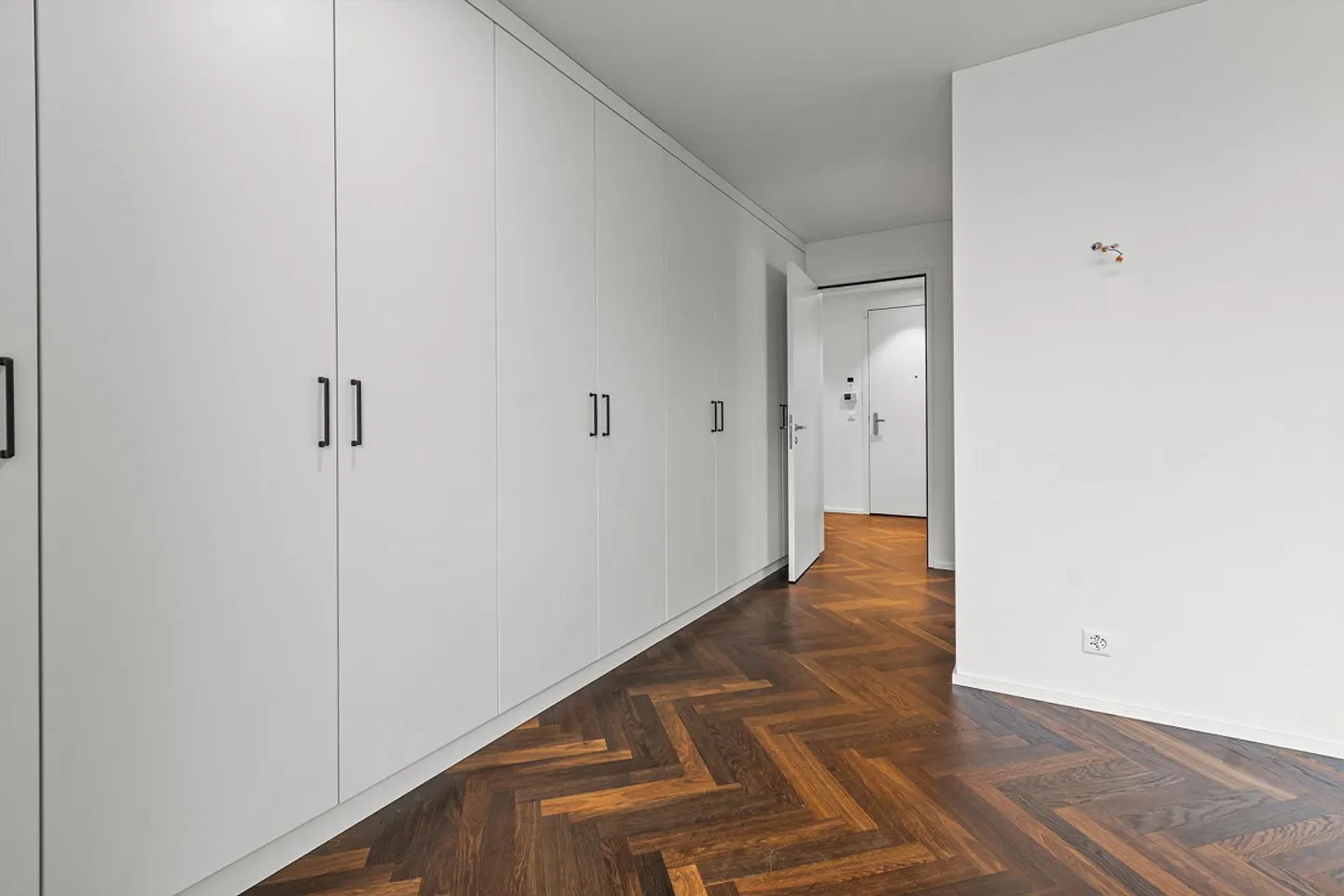 Vivere modernamente con vista sulle Alpi - Foto 8 di 19